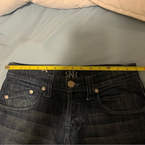 Rock & Republic Boot Cut Embroidered Jeans - Picture 8 of 9